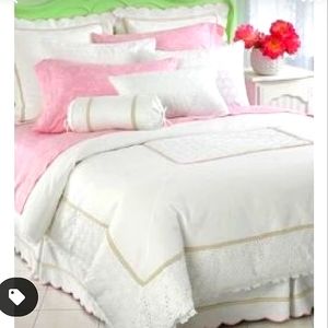 :::SOLD:::Lilly pulitzer VTG 90s duvet & skirt minor flaw
